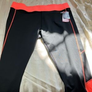 Activewear Jogging pants.  Knee length.
